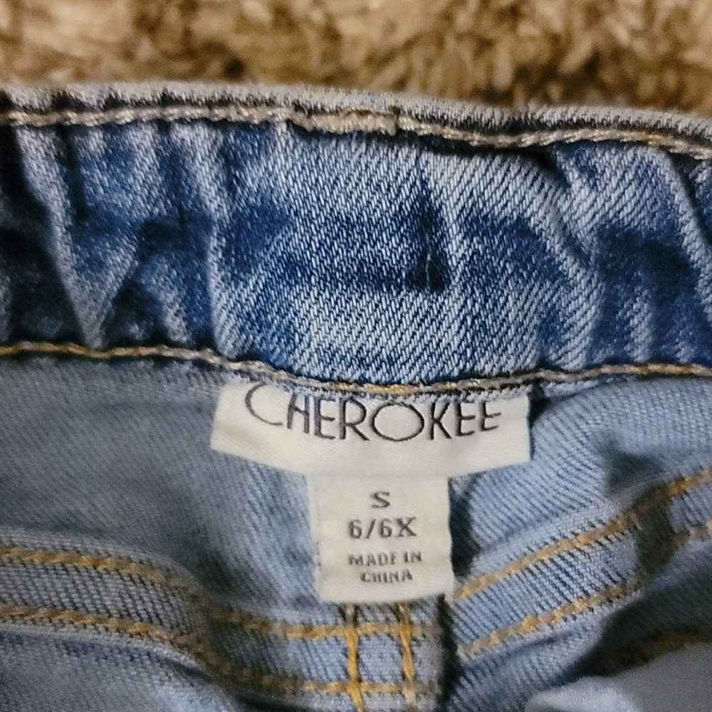 Cherokee Rolled Hem Jean Shorts Girl's Size 6 - Picture 3 of 4